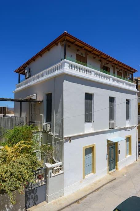 Traditional Haus آغيوس نيكولاوس المظهر الخارجي الصورة